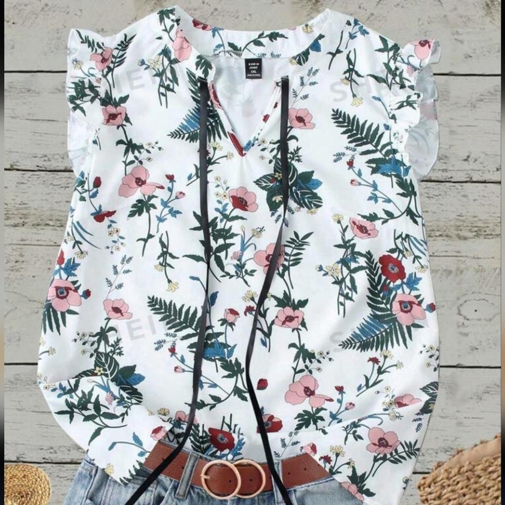 SHEIN LUNE Plus Floral Print Tie Neck Ruffle Trim Blouse